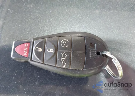 2008 Chrysler 300 Limited from USA, damaged, VIN 2C3KA33G08H209900